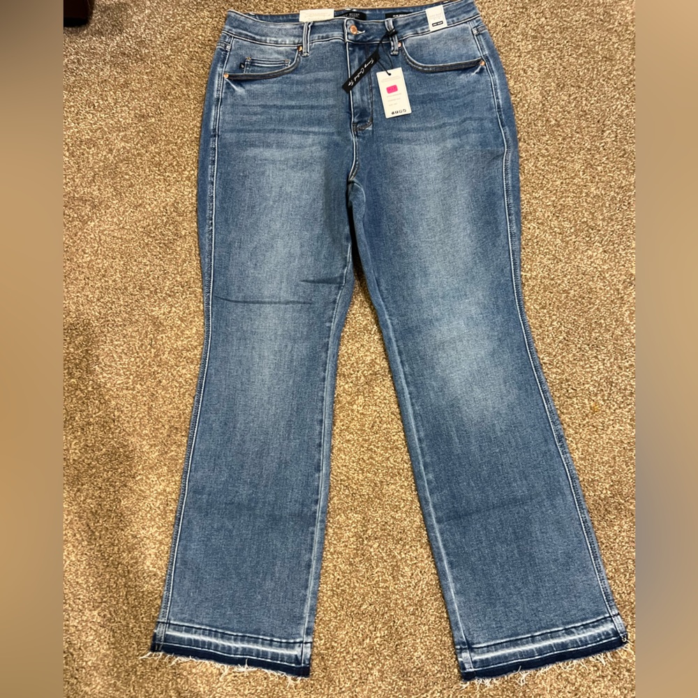 NWT Judy Blue jeans 18W